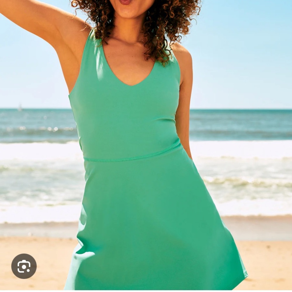 NWOT Outdoor Voices Dress in Sea Green